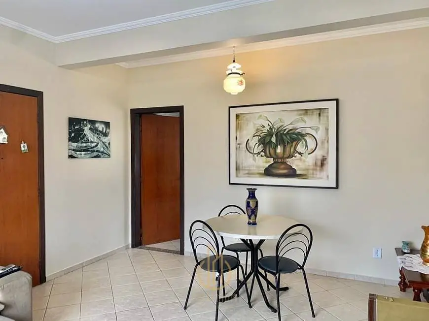 Foto 2 de Apartamento com 2 Quartos à venda, 97m² em Centro, Joinville
