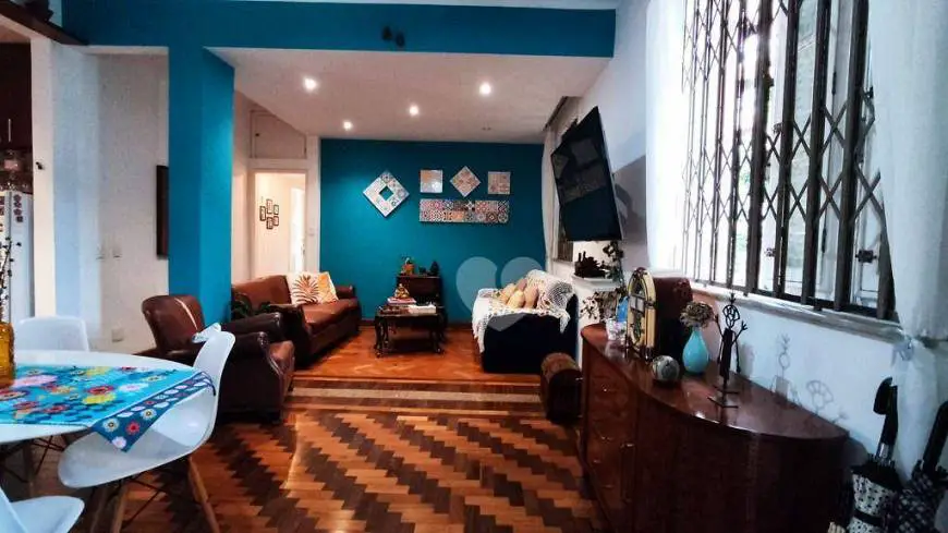 Foto 4 de Apartamento com 2 Quartos à venda, 89m² em Cosme Velho, Rio de Janeiro