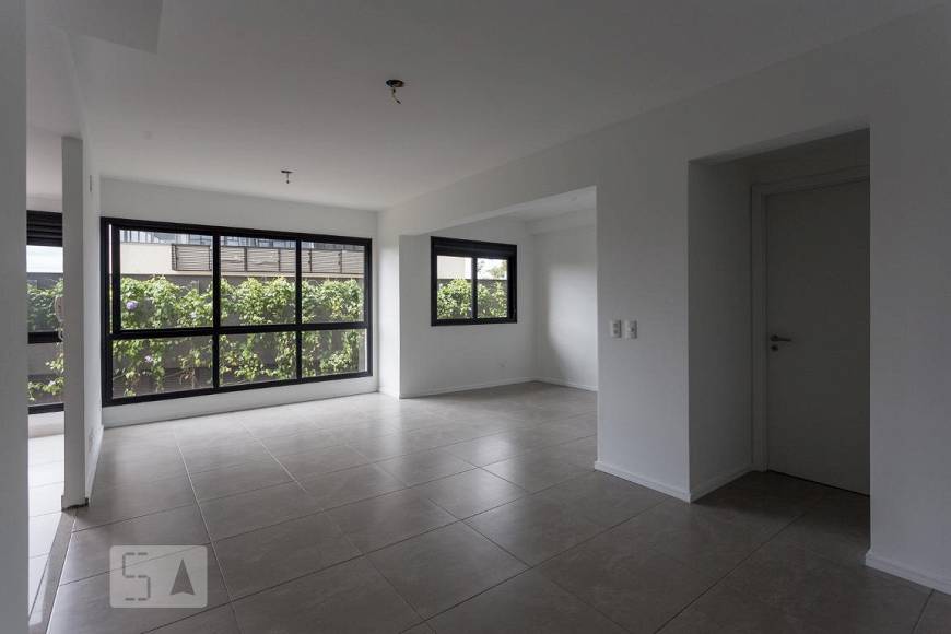 Foto 1 de Apartamento com 2 Quartos para alugar, 100m² em Cristal, Porto Alegre