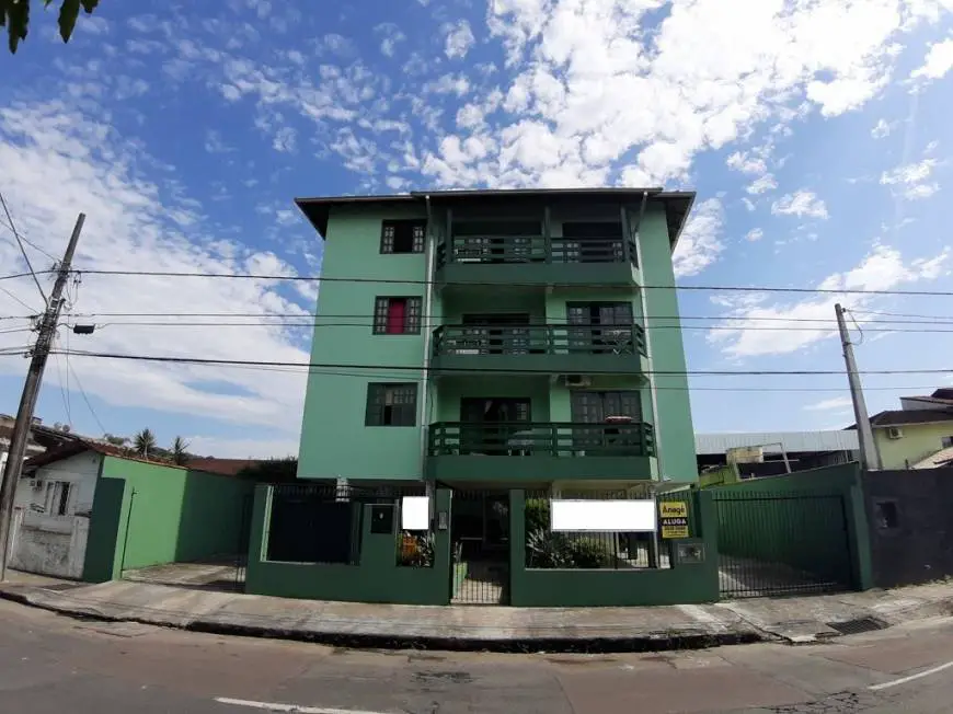 Foto 1 de Apartamento com 2 Quartos para alugar, 75m² em Floresta, Joinville