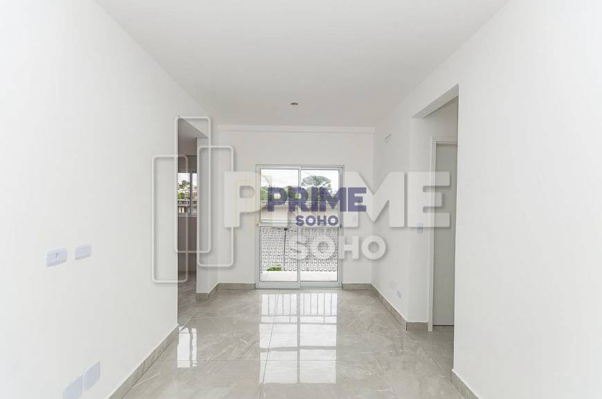 Foto 2 de Apartamento com 2 Quartos à venda, 46m² em Guaíra, Curitiba