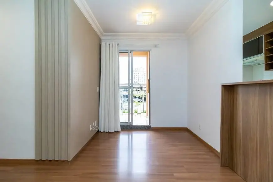Foto 5 de Apartamento com 2 Quartos para alugar, 57m² em Guaíra, Curitiba