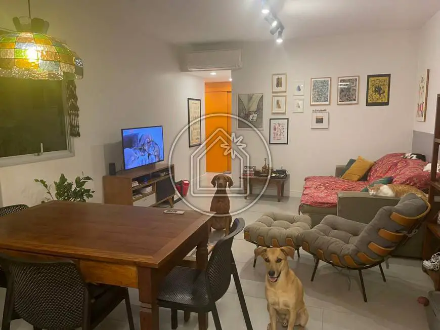 Foto 3 de Apartamento com 2 Quartos à venda, 92m² em Lagoa, Rio de Janeiro