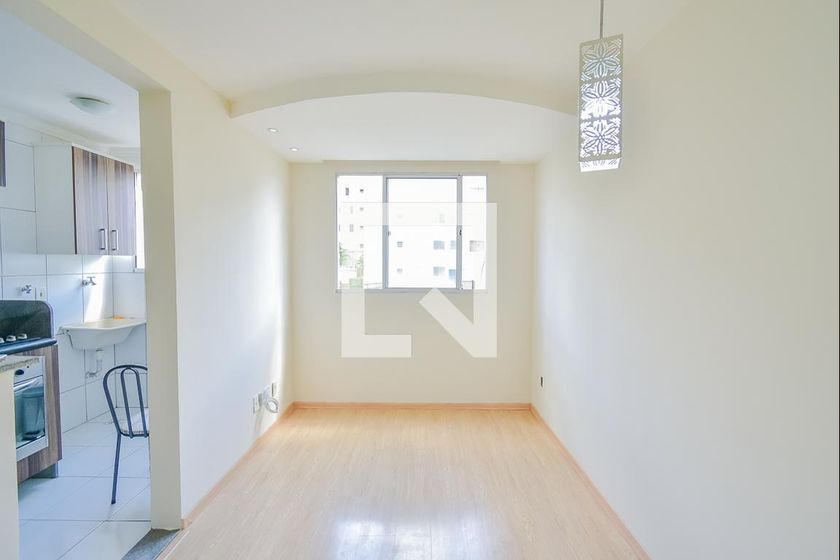 Foto 1 de Apartamento com 2 Quartos para alugar, 45m² em Loteamento Parque São Martinho, Campinas