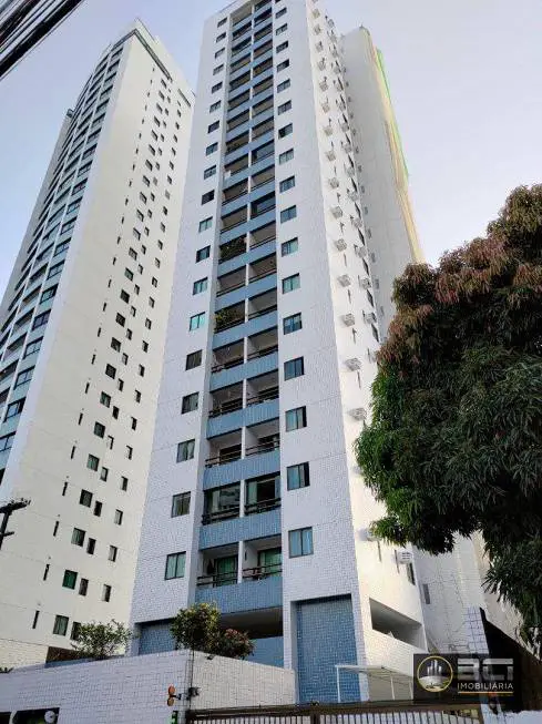Foto 1 de Apartamento com 2 Quartos para alugar, 69m² em Madalena, Recife