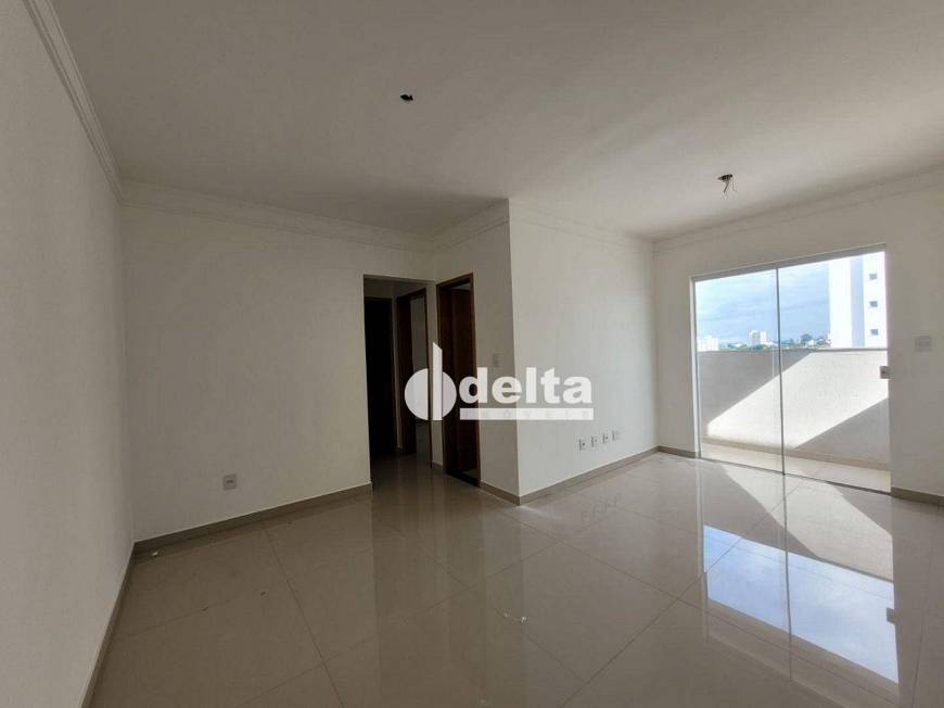 Foto 1 de Apartamento com 2 Quartos para alugar, 59m² em Martins, Uberlândia