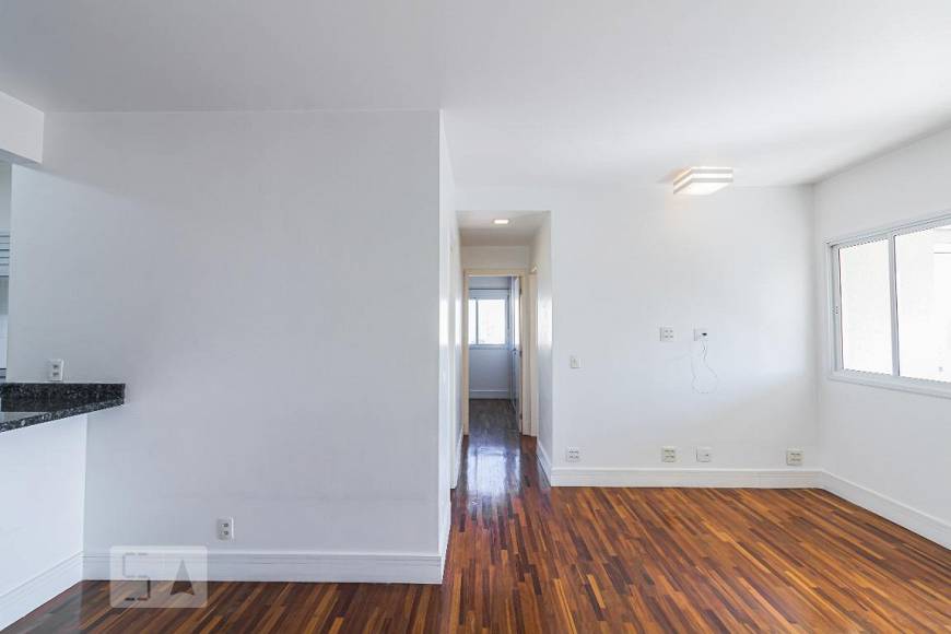 Foto 3 de Apartamento com 2 Quartos para alugar, 78m² em Pompeia, São Paulo
