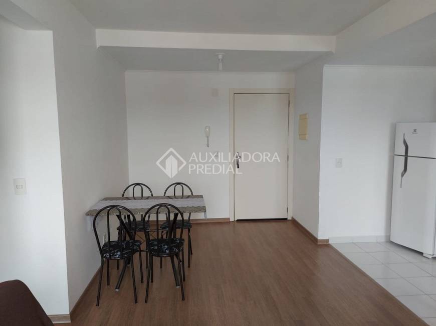 Foto 3 de Apartamento com 2 Quartos à venda, 53m² em Protásio Alves, Porto Alegre