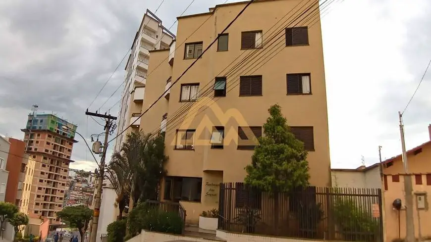 Foto 1 de Apartamento com 2 Quartos para alugar, 100m² em São Benedito, Poços de Caldas