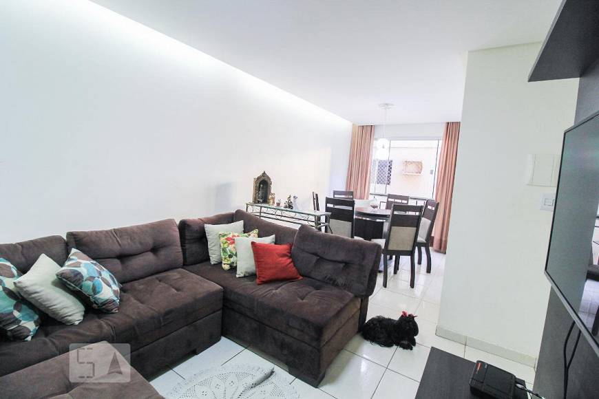 Foto 1 de Apartamento com 2 Quartos para alugar, 47m² em Setor Oeste, Goiânia