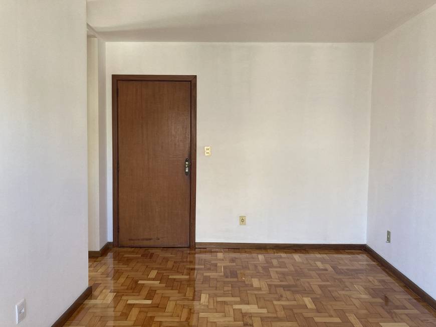 Foto 3 de Apartamento com 2 Quartos para alugar, 60m² em Teresópolis, Porto Alegre