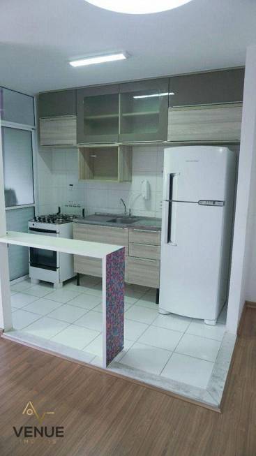 Foto 2 de Apartamento com 2 Quartos à venda, 56m² em Vila Ema, São Paulo