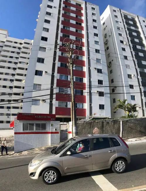 Foto 1 de Apartamento com 3 Quartos à venda, 64m² em Armação, Salvador