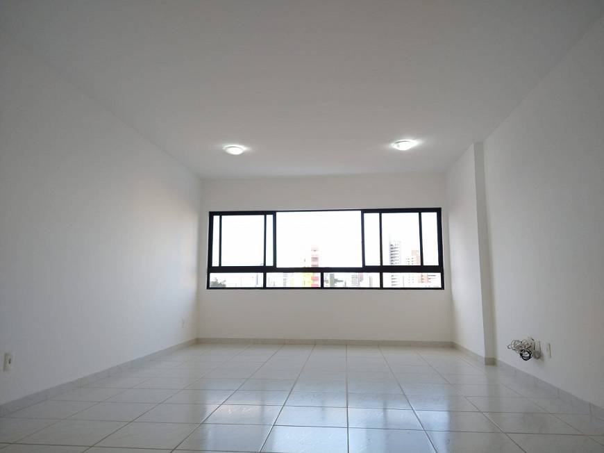 Foto 4 de Apartamento com 3 Quartos para alugar, 120m² em Barro Vermelho, Natal