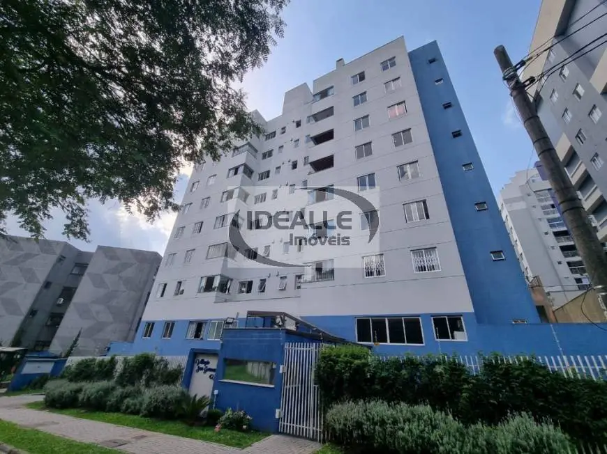 Foto 1 de Apartamento com 3 Quartos para alugar, 76m² em Cabral, Curitiba