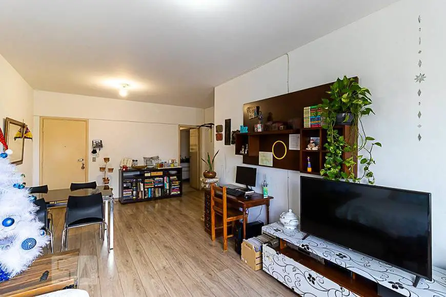 Foto 4 de Apartamento com 3 Quartos para alugar, 110m² em Cambuí, Campinas