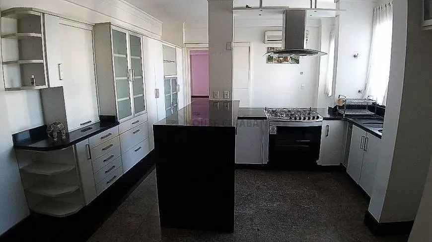 Foto 2 de Apartamento com 3 Quartos à venda, 262m² em Canjica, Cuiabá