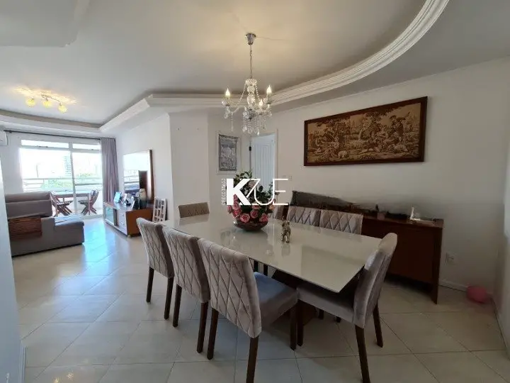 Foto 1 de Apartamento com 3 Quartos à venda, 146m² em Canto, Florianópolis