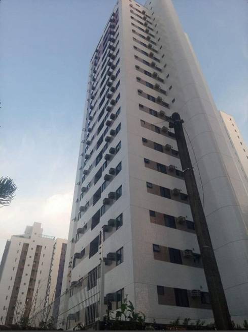 Foto 1 de Apartamento com 3 Quartos para alugar, 70m² em Casa Amarela, Recife