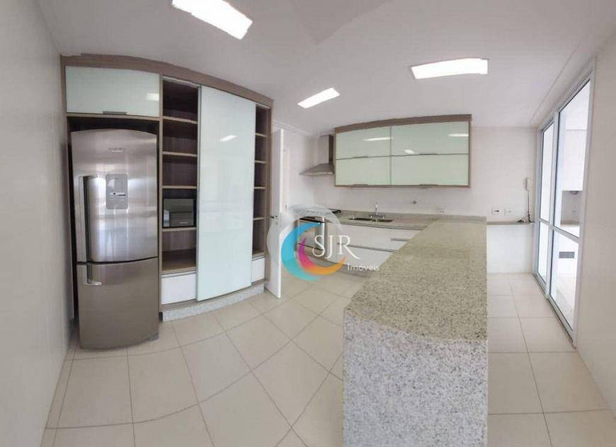 Foto 3 de Apartamento com 3 Quartos para alugar, 159m² em Consolação, São Paulo