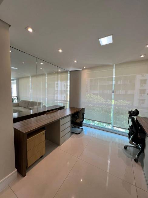 Foto 2 de Apartamento com 3 Quartos à venda, 159m² em Consolação, São Paulo