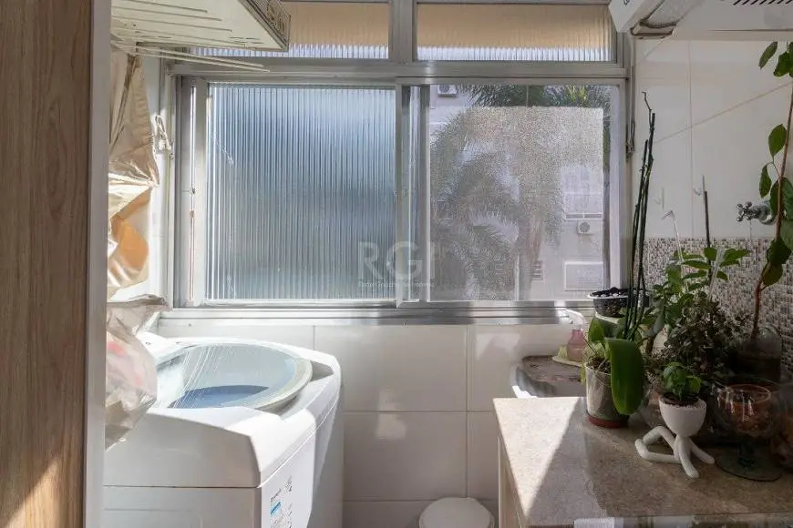 Foto 5 de Apartamento com 3 Quartos à venda, 69m² em Cristal, Porto Alegre