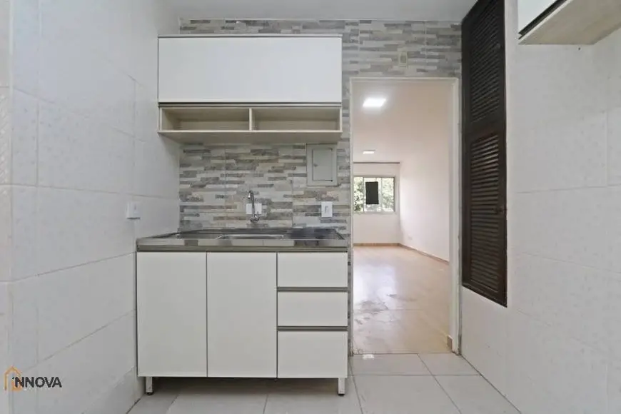 Foto 5 de Apartamento com 3 Quartos para alugar, 72m² em Cristo Rei, Curitiba