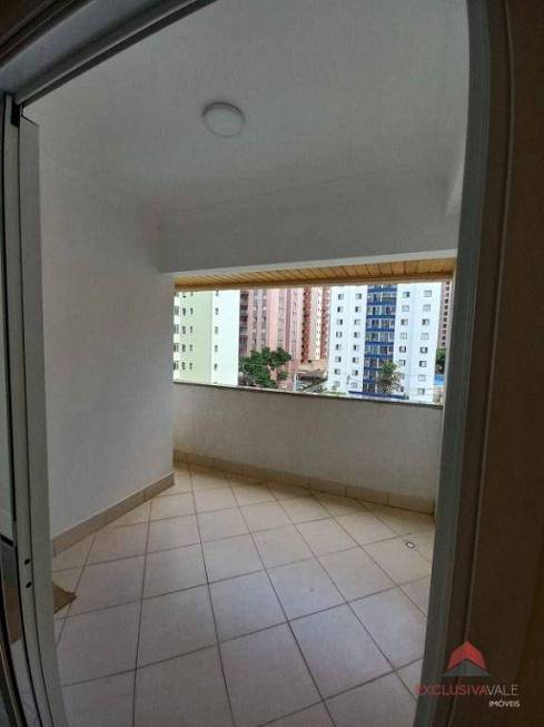Foto 4 de Apartamento com 3 Quartos para alugar, 85m² em Jardim Aquarius, São José dos Campos