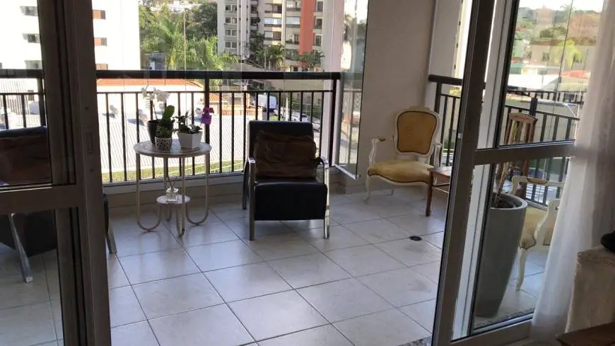 Foto 4 de Apartamento com 3 Quartos à venda, 140m² em Lapa, São Paulo