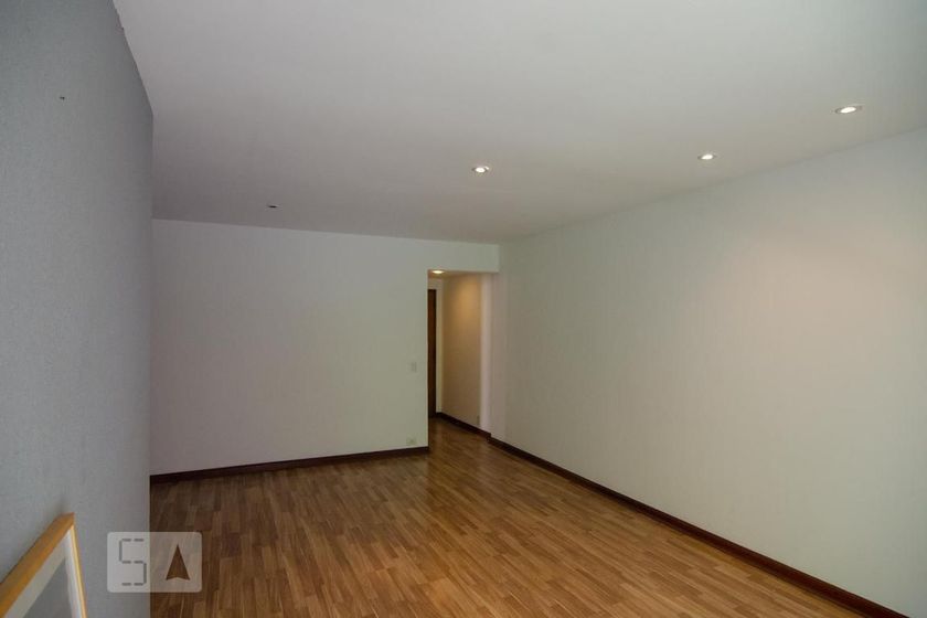 Foto 3 de Apartamento com 3 Quartos para alugar, 114m² em Laranjeiras, Rio de Janeiro