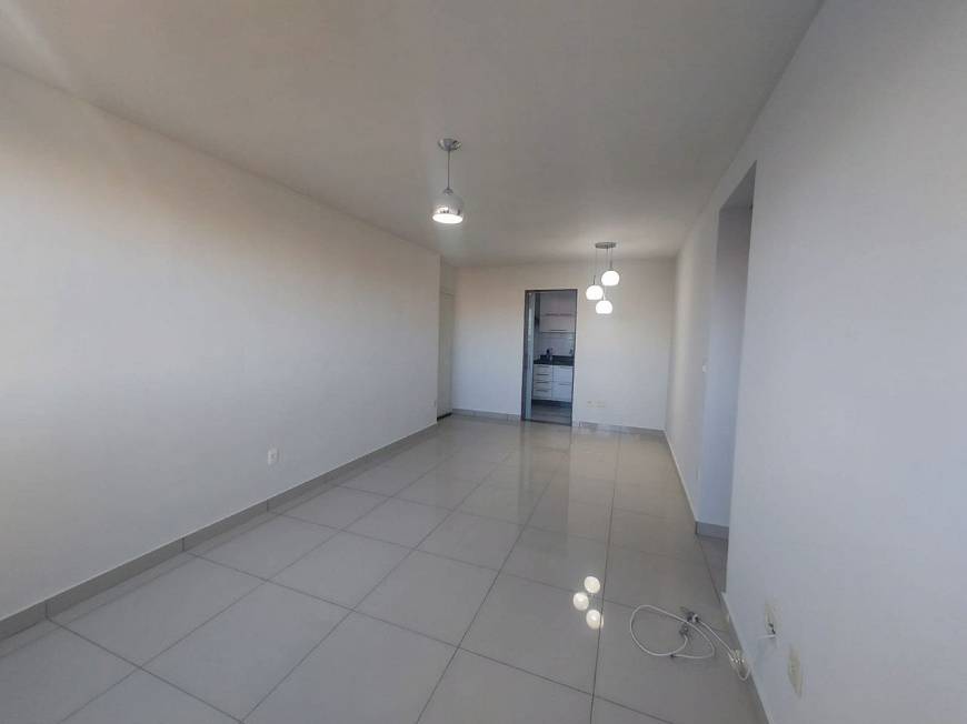 Foto 2 de Apartamento com 3 Quartos para alugar, 75m² em Maria Virgínia, Belo Horizonte