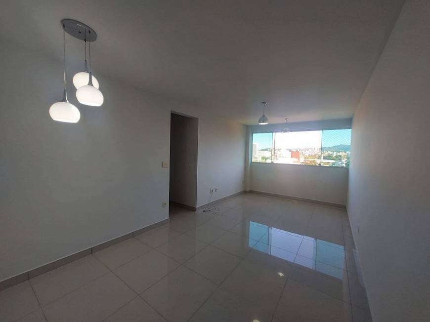 Foto 3 de Apartamento com 3 Quartos para alugar, 75m² em Maria Virgínia, Belo Horizonte