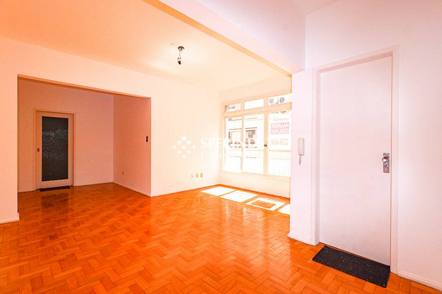 Foto 1 de Apartamento com 3 Quartos para alugar, 110m² em Moinhos de Vento, Porto Alegre