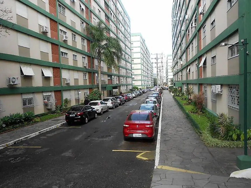 Foto 1 de Apartamento com 3 Quartos para alugar, 72m² em Petrópolis, Porto Alegre