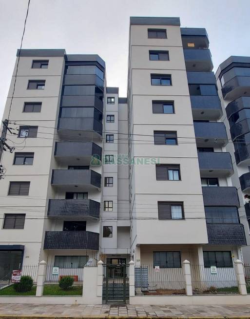 Foto 1 de Apartamento com 3 Quartos para alugar, 89m² em Pio X, Caxias do Sul
