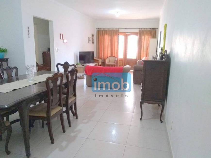 Foto 1 de Apartamento com 3 Quartos à venda, 142m² em Ponta da Praia, Santos