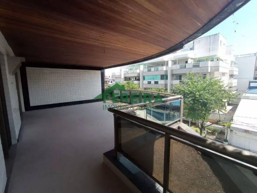 Foto 2 de Apartamento com 3 Quartos para alugar, 115m² em Recreio Dos Bandeirantes, Rio de Janeiro