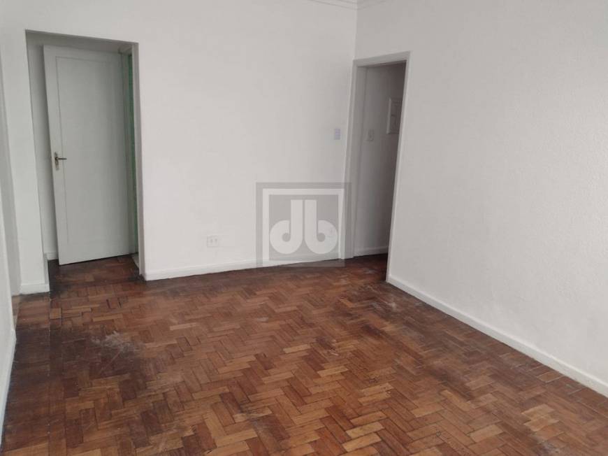 Foto 2 de Apartamento com 3 Quartos à venda, 89m² em Rio Comprido, Rio de Janeiro