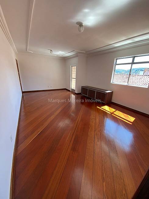 Foto 1 de Apartamento com 3 Quartos à venda, 140m² em Santa Catarina, Juiz de Fora
