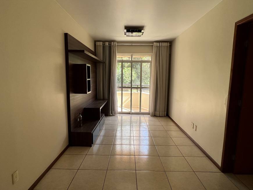 Foto 1 de Apartamento com 3 Quartos à venda, 102m² em Santa Helena, Juiz de Fora
