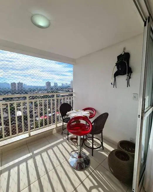 Foto 1 de Apartamento com 3 Quartos à venda, 110m² em Santa Mônica, Feira de Santana