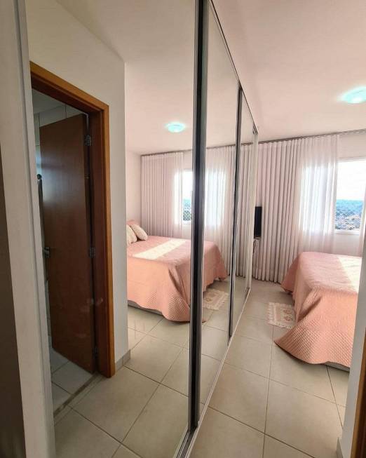Foto 5 de Apartamento com 3 Quartos à venda, 110m² em Santa Mônica, Feira de Santana