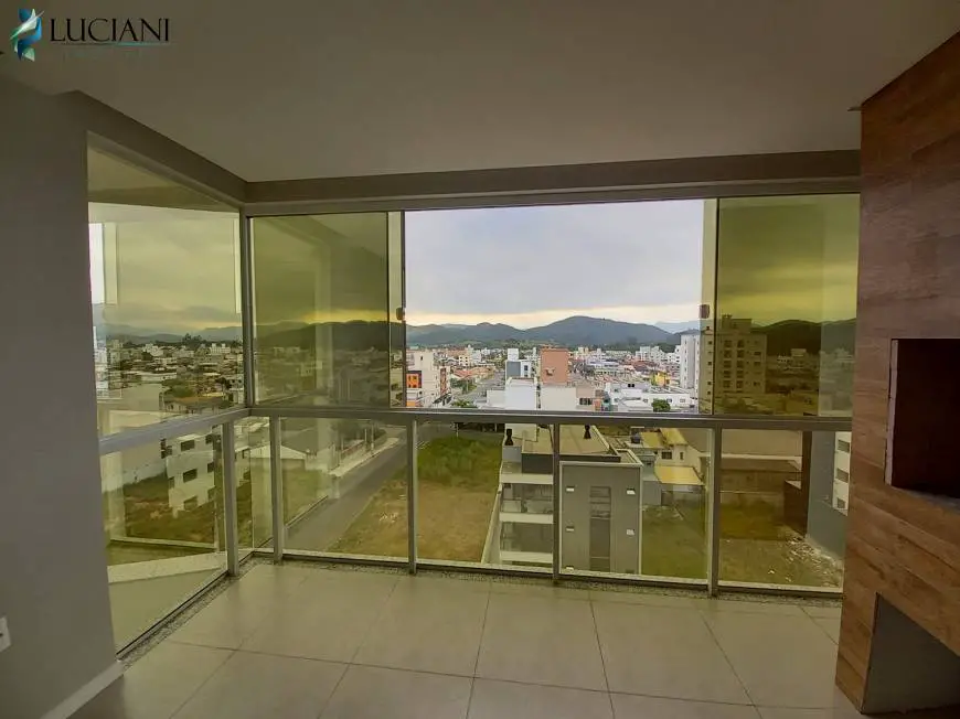 Foto 1 de Apartamento com 3 Quartos à venda, 90m² em Santa Regina, Camboriú