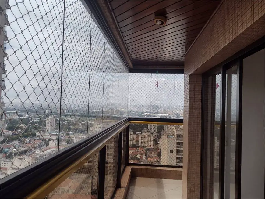 Foto 1 de Apartamento com 3 Quartos para alugar, 157m² em Santana, São Paulo