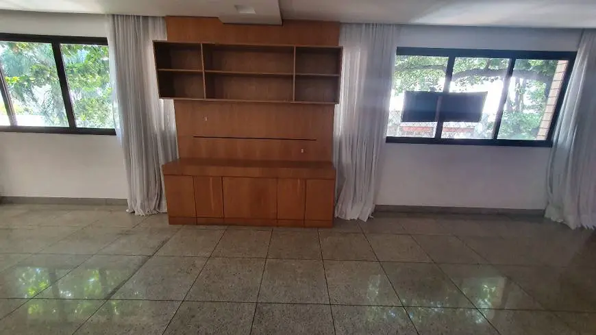 Foto 3 de Apartamento com 3 Quartos para alugar, 147m² em Serra, Belo Horizonte