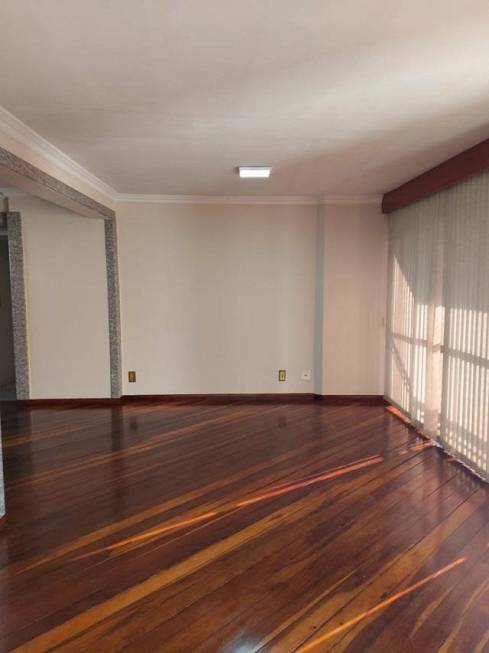 Foto 5 de Apartamento com 3 Quartos à venda, 119m² em Setor Central, Goiânia