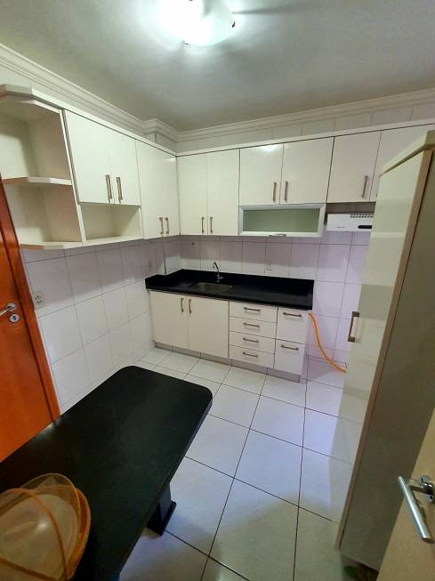 Foto 3 de Apartamento com 3 Quartos à venda, 80m² em Setor Central, Goiânia