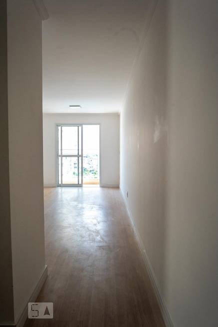 Foto 2 de Apartamento com 3 Quartos para alugar, 80m² em Tatuapé, São Paulo