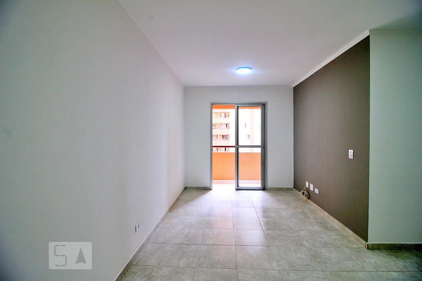 Foto 2 de Apartamento com 3 Quartos para alugar, 75m² em Utinga, Santo André