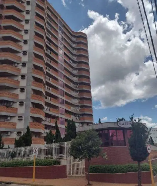 Foto 1 de Apartamento com 3 Quartos à venda, 200m² em Vila Cidade Universitária, Bauru